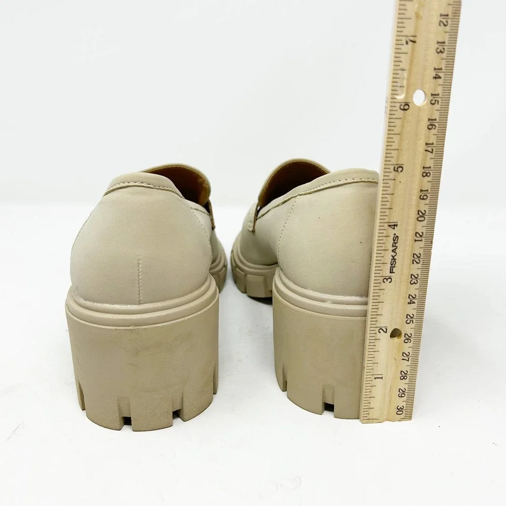 NEW Sincerely Jules Dylan Loafer Heels Tan Faux Leather Size 9.5
